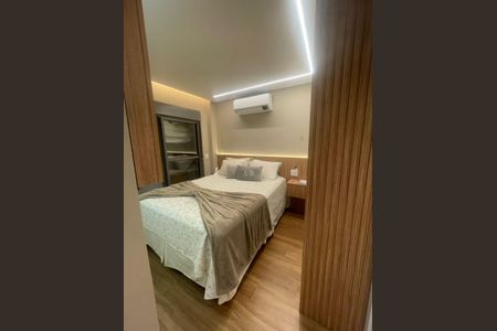 Apartamento à venda com 94m², 2 quartos e 2 vagas Apartamento à venda com 94m², 2 quartos e 2 vagasSuíte