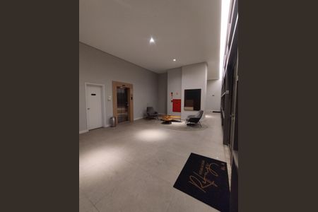 Apartamento à venda com 94m², 2 quartos e 2 vagas Apartamento à venda com 94m², 2 quartos e 2 vagasHall de entrada