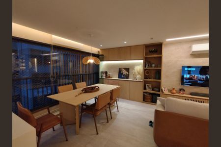 Apartamento à venda com 94m², 2 quartos e 2 vagas Apartamento à venda com 94m², 2 quartos e 2 vagasSala Jantar