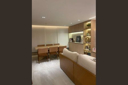 Apartamento à venda com 94m², 2 quartos e 2 vagas Apartamento à venda com 94m², 2 quartos e 2 vagasSala jantar