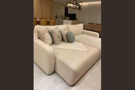 Apartamento à venda com 94m², 2 quartos e 2 vagas Apartamento à venda com 94m², 2 quartos e 2 vagasSala