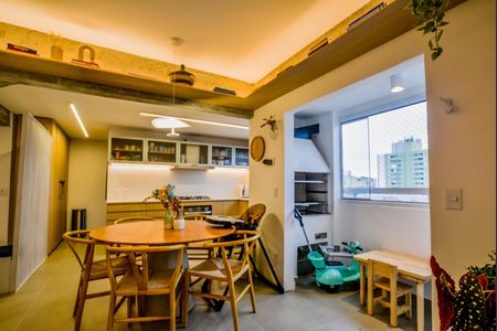 Sala de apartamento à venda com 3 quartos, 98m² em Campestre, Santo André