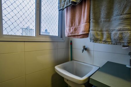 Apartamento à venda com 98m², 3 quartos e 2 vagasÁrea de Serviço