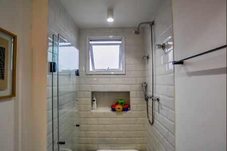 Apartamento à venda com 98m², 3 quartos e 2 vagasBanheiro Social