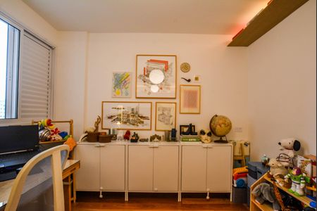 Apartamento à venda com 98m², 3 quartos e 2 vagasEscritório