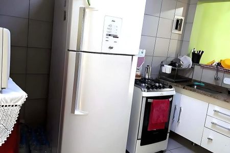 Casa à venda com 80m², 3 quartos e 2 vagas
