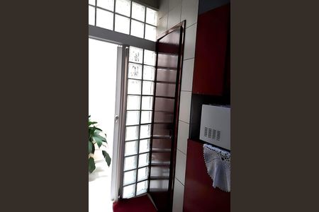 Casa à venda com 80m², 3 quartos e 2 vagas