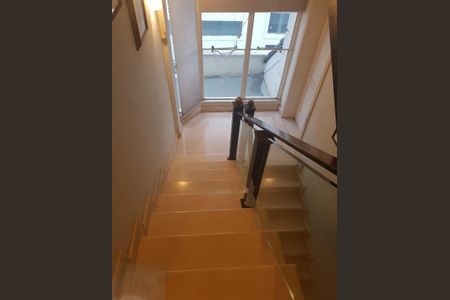 Casa à venda com 460m², 4 quartos e 4 vagas