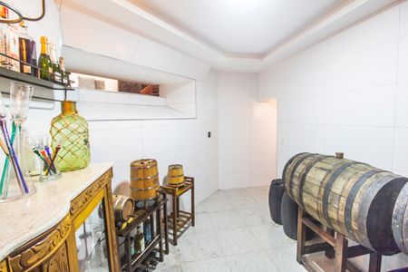 Casa à venda com 558m², 4 quartos e 6 vagasÁrea comum