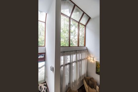 Casa à venda com 558m², 4 quartos e 6 vagas Sala