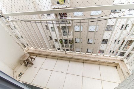 Apartamento à venda com 84m², 2 quartos e sem vaga Apartamento à venda com 84m², 2 quartos e sem vagaSacada