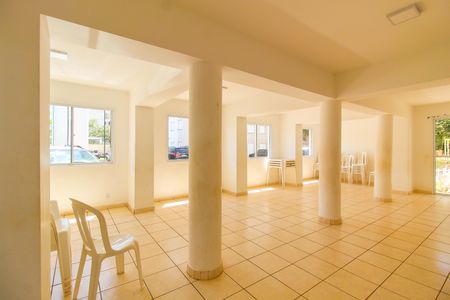 Apartamento à venda com 84m², 2 quartos e sem vaga Apartamento à venda com 84m², 2 quartos e sem vagaSalão de festas