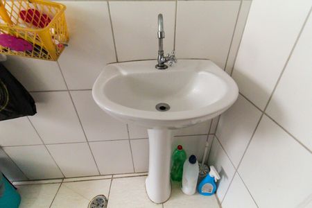 Apartamento à venda com 84m², 2 quartos e sem vaga Apartamento à venda com 84m², 2 quartos e sem vagaBanheiro