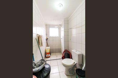 Apartamento à venda com 84m², 2 quartos e sem vaga Apartamento à venda com 84m², 2 quartos e sem vagaBanheiro