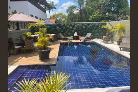 Casa à venda com 520m², 4 quartos e 2 vagas