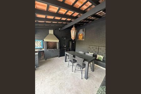 Casa à venda com 520m², 4 quartos e 2 vagas