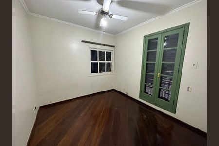 Casa à venda com 520m², 4 quartos e 2 vagas