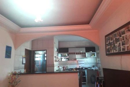 Casa à venda com 300m², 4 quartos e 2 vagas