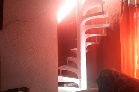 Casa à venda com 300m², 4 quartos e 2 vagas