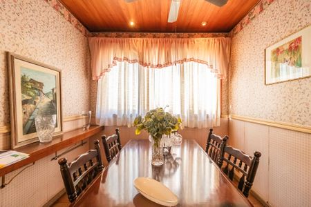 Casa à venda com 550m², 4 quartos e 3 vagasCopa