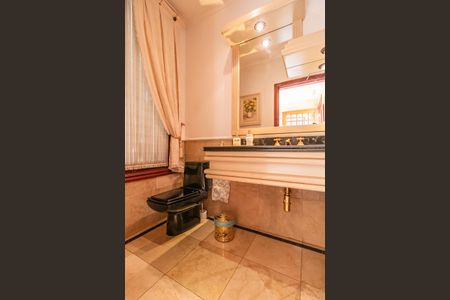 Casa à venda com 550m², 4 quartos e 3 vagasLavabo