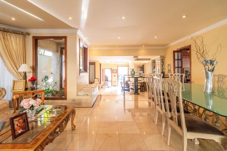 Casa à venda com 550m², 4 quartos e 3 vagasSala de Jantar