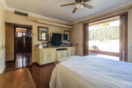 Casa à venda com 550m², 4 quartos e 3 vagasSuíte 4