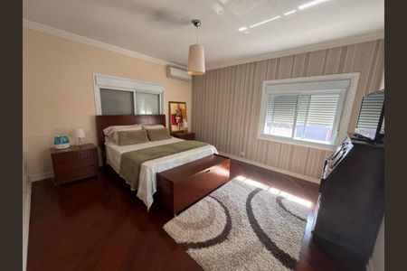 Casa à venda com 3 quartos, 229m² em Alphaville, Santana de Parnaíba