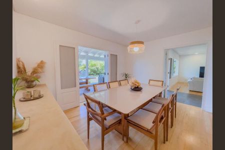 Casa à venda com 4 quartos, 364m² em Residencial Onze (Alphaville), Santana de Parnaíba