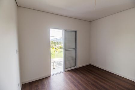 Casa à venda com 220m², 3 quartos e 4 vagas Casa à venda com 220m², 3 quartos e 4 vagasSuíte 1