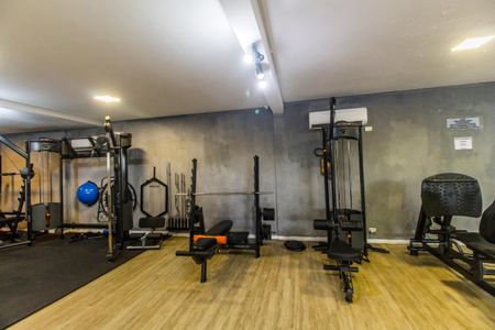 Casa à venda com 220m², 3 quartos e 4 vagas Casa à venda com 220m², 3 quartos e 4 vagasAcademia