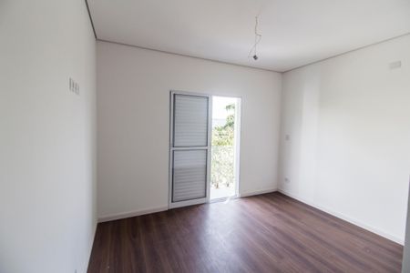 Casa à venda com 220m², 3 quartos e 4 vagas Casa à venda com 220m², 3 quartos e 4 vagasSuíte 3
