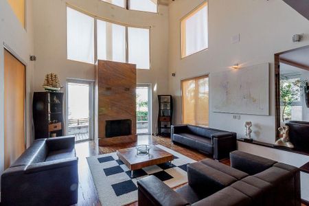 Casa à venda com 1600m², 7 quartos e 3 vagasSala