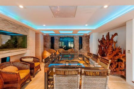 Casa à venda com 1600m², 7 quartos e 3 vagasSala