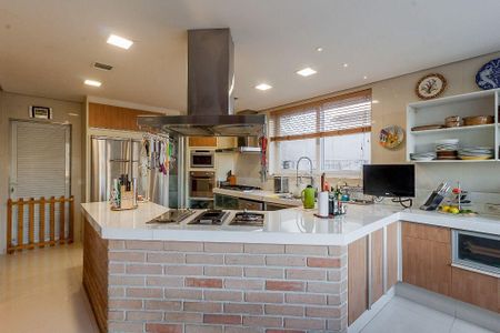 Casa à venda com 1600m², 7 quartos e 3 vagasCozinha