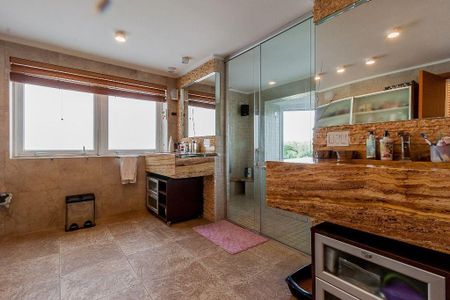 Casa à venda com 1600m², 7 quartos e 3 vagasBanheiro