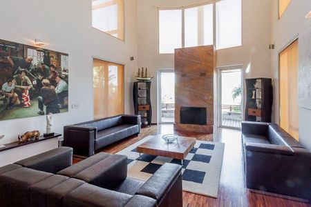 Casa à venda com 1600m², 7 quartos e 3 vagasSala