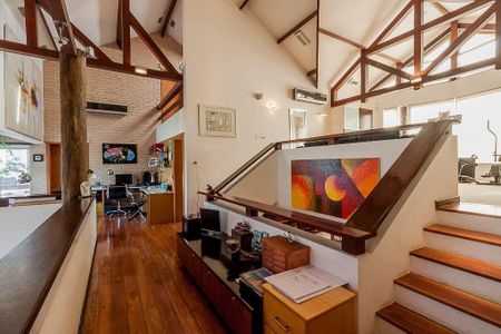 Casa à venda com 1600m², 7 quartos e 3 vagasÁrea gourmet