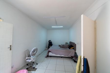 Casa à venda com 200m², 3 quartos e 2 vagas Casa à venda com 200m², 3 quartos e 2 vagasQuarto 2