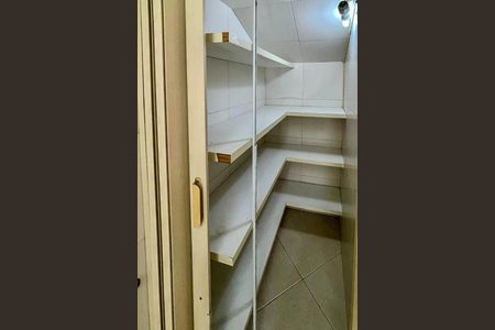 Casa à venda com 96m², 3 quartos e 2 vagas