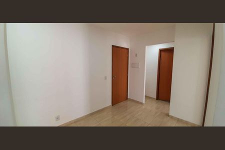 Apartamento para alugar com 36m², 2 quartos e 1 vaga Apartamento para alugar com 36m², 2 quartos e 1 vagaSala