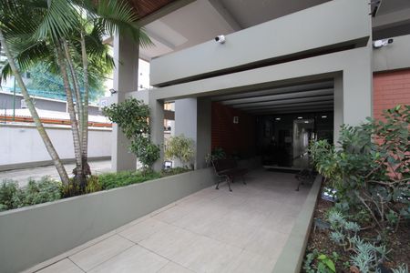 Apartamento à venda com 280m², 4 quartos e 2 vagasEntrada