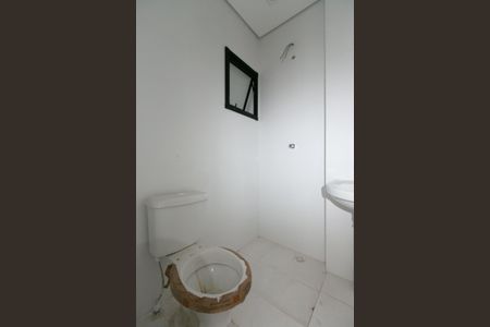 Apartamento à venda com 34m², 2 quartos e sem vaga Apartamento à venda com 34m², 2 quartos e sem vagaBanheiro