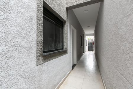 Apartamento à venda com 34m², 2 quartos e sem vaga Apartamento à venda com 34m², 2 quartos e sem vagaCorredor / Entrada