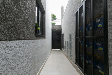 Apartamento à venda com 34m², 2 quartos e sem vaga Apartamento à venda com 34m², 2 quartos e sem vagaCorredor / Entrada