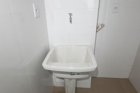 Apartamento à venda com 34m², 2 quartos e sem vaga Apartamento à venda com 34m², 2 quartos e sem vagaÁrea de Serviço - Tanque