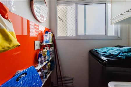 Apartamento à venda com 68m², 3 quartos e 1 vagaÁrea de Serviço