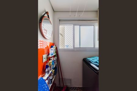 Apartamento à venda com 68m², 3 quartos e 1 vagaÁrea de Serviço