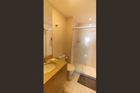 Apartamento à venda com 98m², 2 quartos e 1 vaga Apartamento à venda com 98m², 2 quartos e 1 vagaBanheiro/Quarto 1