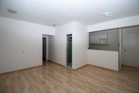 Apartamento para alugar com 50m², 2 quartos e 1 vaga Apartamento para alugar com 50m², 2 quartos e 1 vagaSala